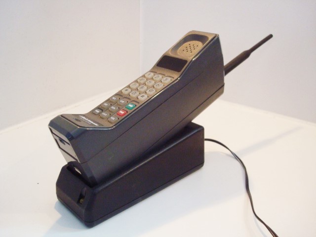 Motorola celebrates 44 years of portable cell phones 5