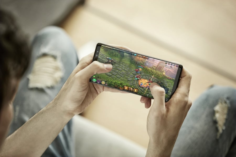 Galaxy Note 9 rumors pick up steam, suggest a bigger battery and 6.4-inch screen 4