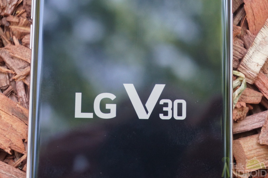 Here's when you can buy the LG V30 4