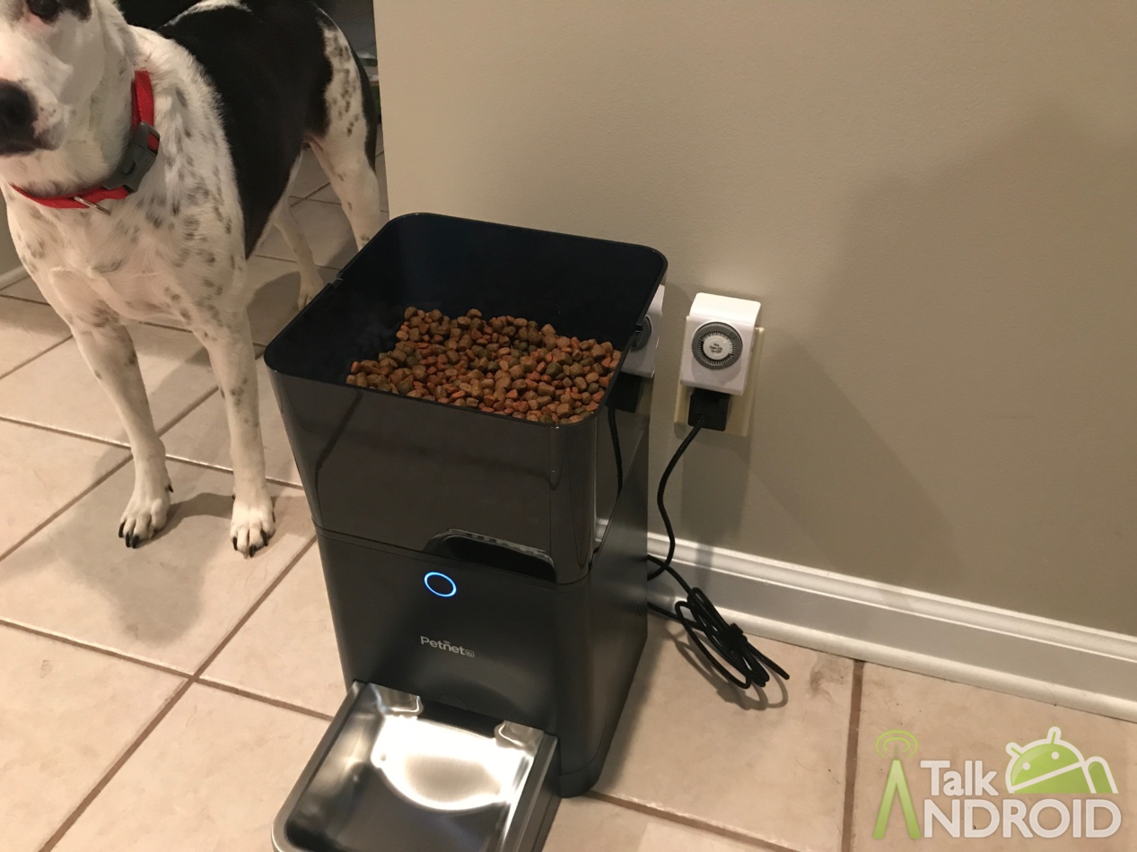 Visual Reference: Petnet Smartfeeder Review