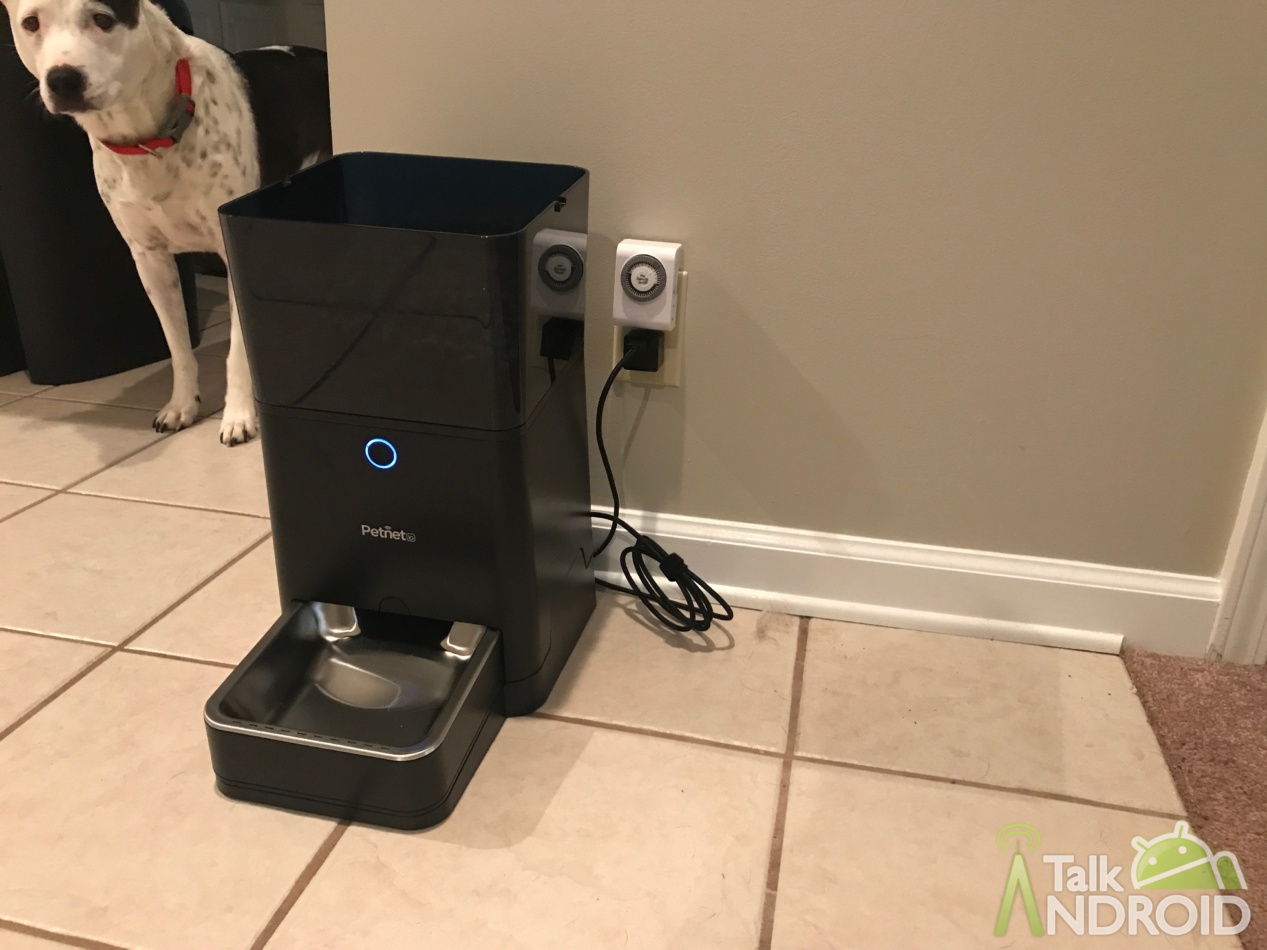Visual Reference: Petnet Smartfeeder Review