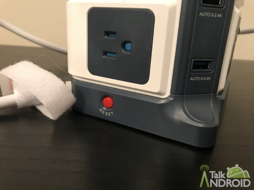 BESTEK 8-outlet desktop surge protector review 4