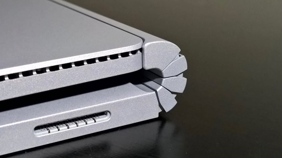Samsung's foldable Galaxy X could be a next-gen flip phone 5
