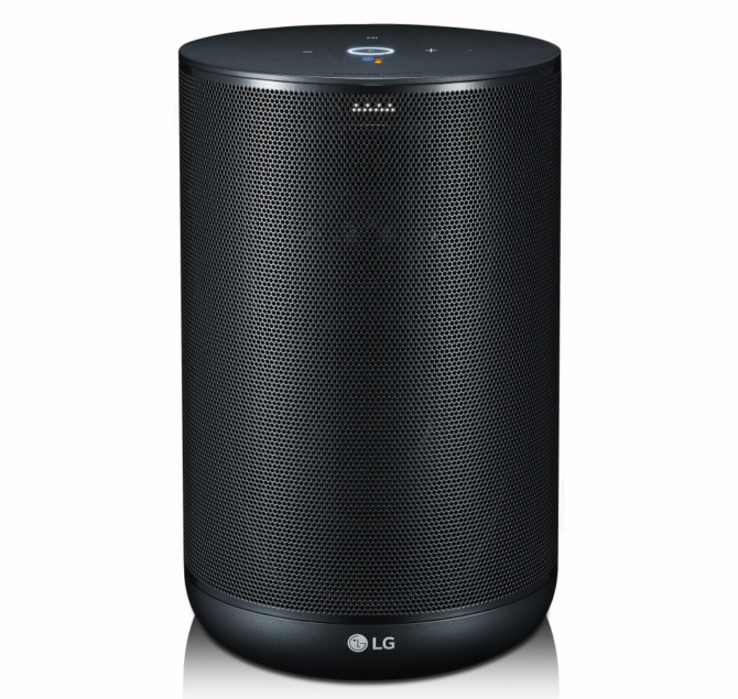 LG's ThinQ smart display appears briefly for pre-order on B&H website 5