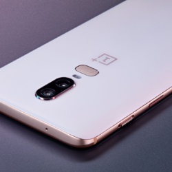 The OnePlus 6 is here with a notched display and improved dual-camera system 5