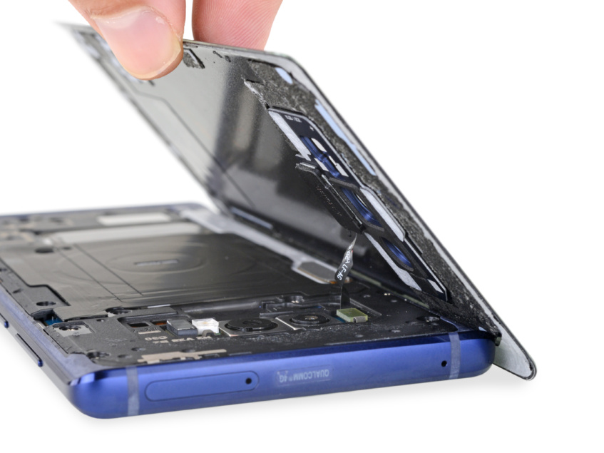 Samsung Galaxy Note9 repairs are not a pretty sight 3