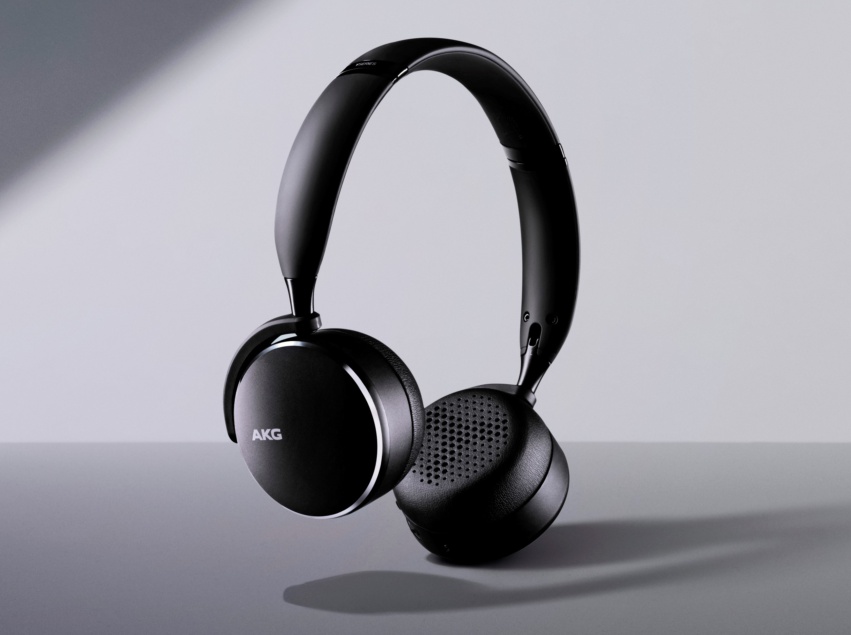 Samsung launches new range of AKG headphones in the US 4