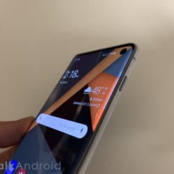 Totallee case for Galaxy S10 review: Sleek case for a sleek phone 8
