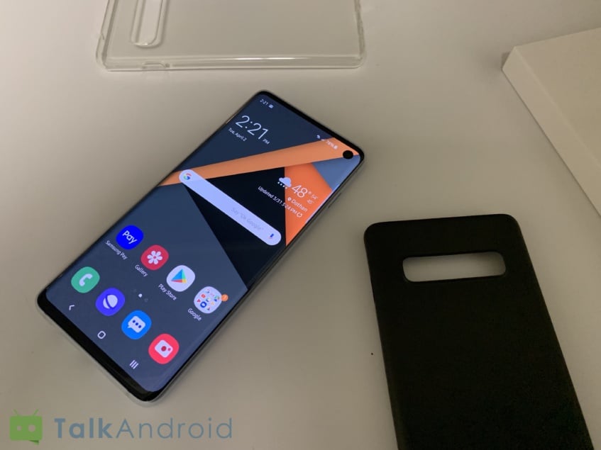 Totallee case for Galaxy S10 review: Sleek case for a sleek phone 9