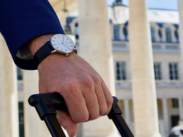 [TA Deals] Stay classy with the NOWA Shaper hybrid smart watch (30% off) 2
