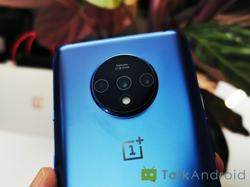 [Deal] Buy the OnePlus 8T for $749 and get the T-Mobile OnePlus 7T thrown-in for an extra $99 6