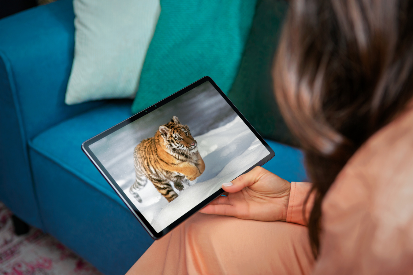 The Lenovo Tab P11 Pro is an affordable tablet with premium features and design 8