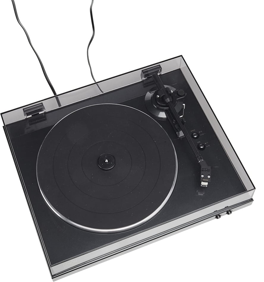 [Deal] Go retro with Denon's DP-300F Turntable and save $80 11