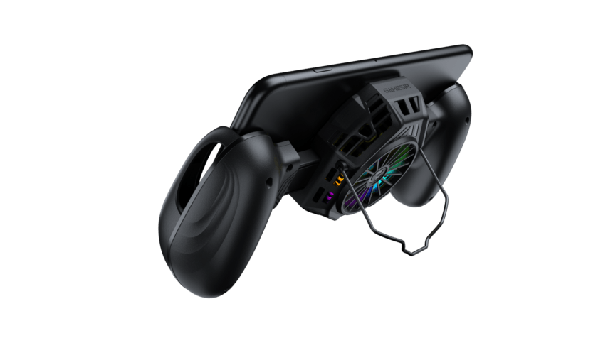 GameSir's F8 Pro Snowgon mobile cooling grip is now on Indigogo 15