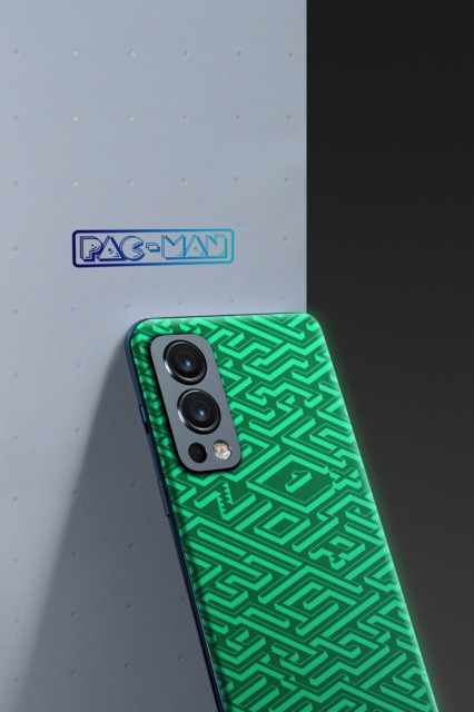 Get more Waka-waka in your life with the OnePlus Nord 2 x Pac-Man Edition for £499 13