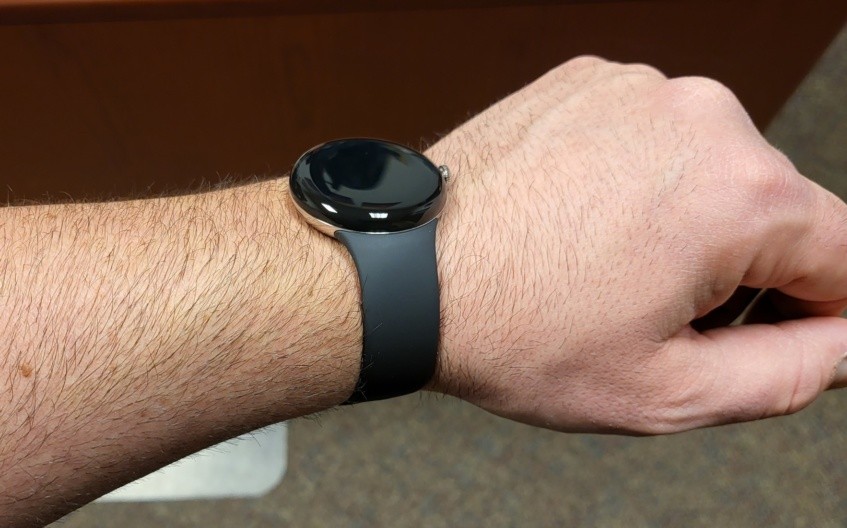 You Can't Repair A Google Pixel Watch 3; Has To Be Replaced 6