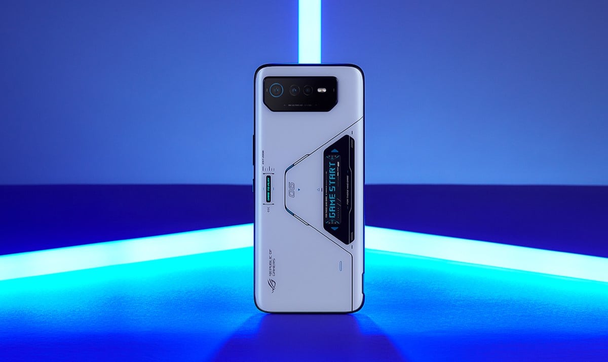 Preorders for the Asus ROG Phone 6 and 6 Pro are live in the US 9