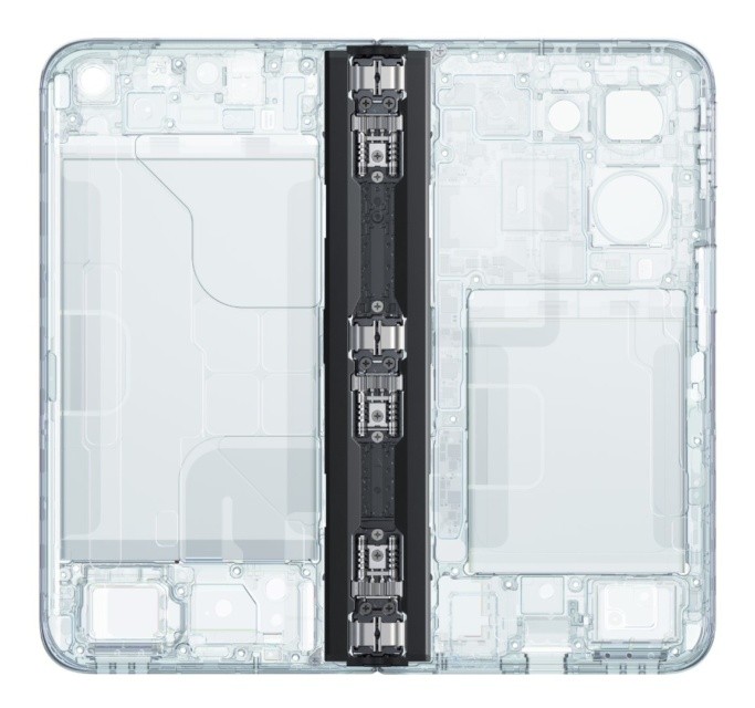 With its bigger cover display and larger battery, OPPO's Find N2 Flip may have fixed the Galaxy Z Flip 4's biggest flaws 8