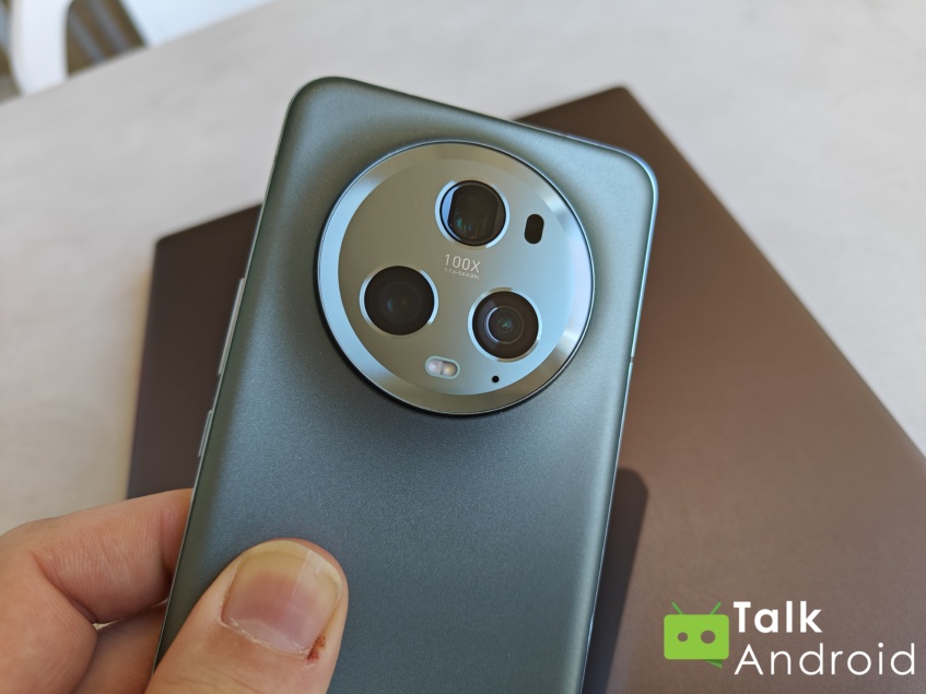 Honor's Magic 5 Pro packs in Snapdragon 8 Gen 2 performance and a trio of 50MP cameras 8