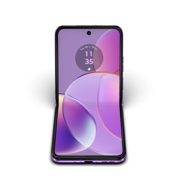 Motorola's Razr+/40 Ultra is official with the biggest, most usable cover display on a clamshell foldable yet 24