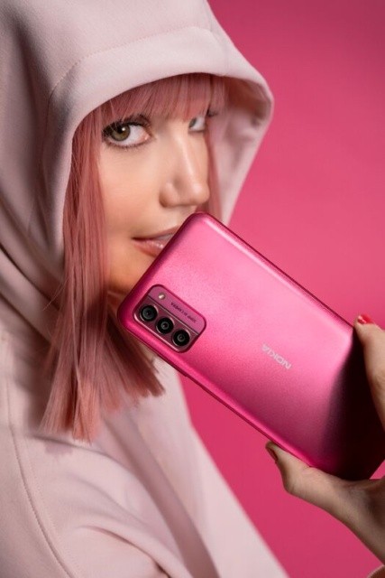 HMD Global's Nokia G42 5G is pink, plastic, and easily repairable 4