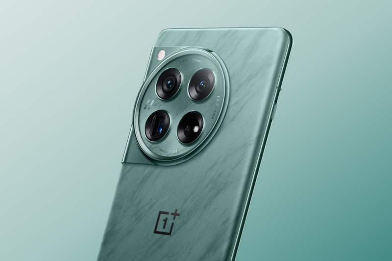 Buy The OnePlus 12 Now At $799, Get A Free OnePlus Watch 2R 3