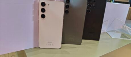 Green and Pink Lines Haunt Galaxy S23 Displays After One UI 8.5 Update 5