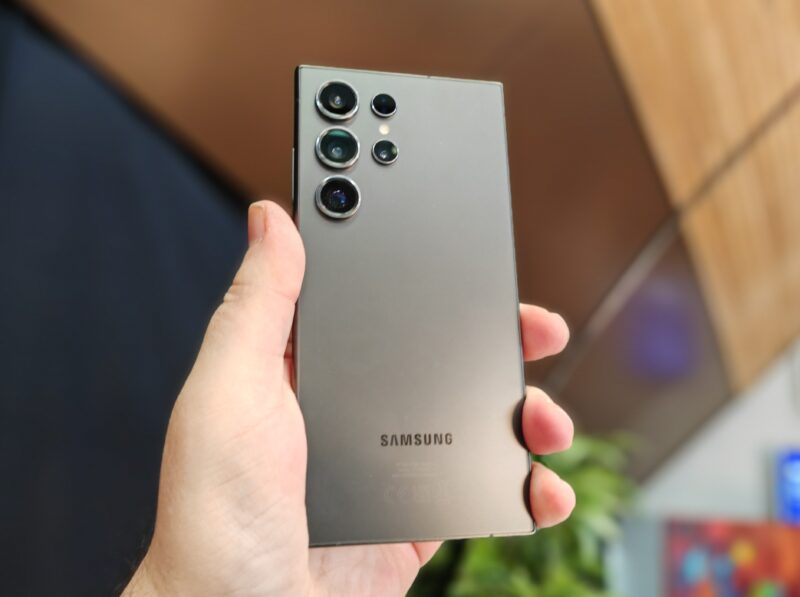 Save Up To $870 By Pre-ordering Your New Galaxy S24 Before Midnight 4