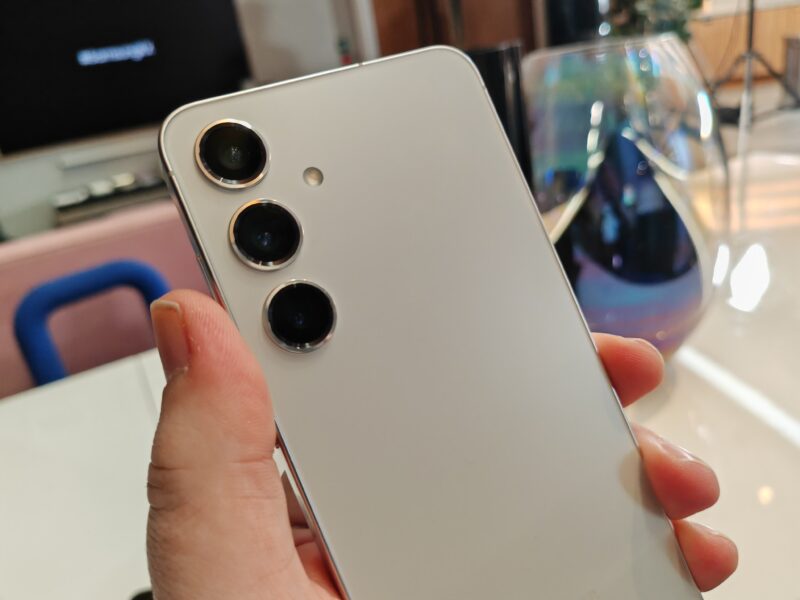 Thank Black Friday: Galaxy S24 Has Never Been A Lower Price 4