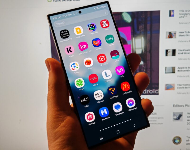 Galaxy S24 - How To Organise Your App Drawer Alphabetically 3