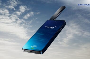 Thuraya's Skyphone May Be The World's Next Big Cellular And Satellite Phone 8