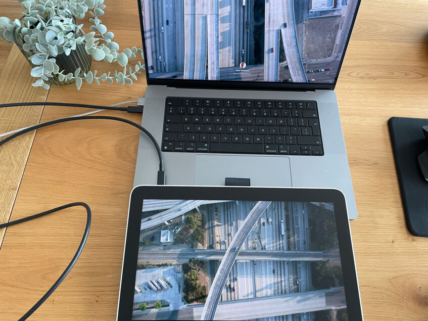 Wacom One 13 Touch plugged into Macbook Pro