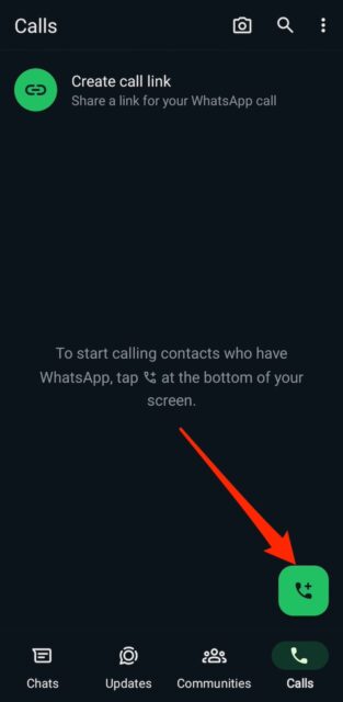 Calls menu on WhatsApp