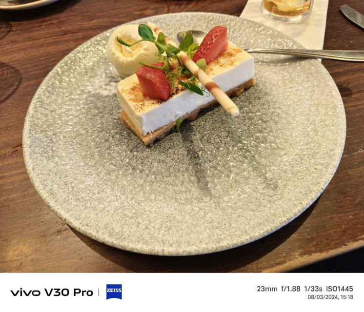 Vivo V30 Pro Review: A Midranger With Flagship Tendencies 17