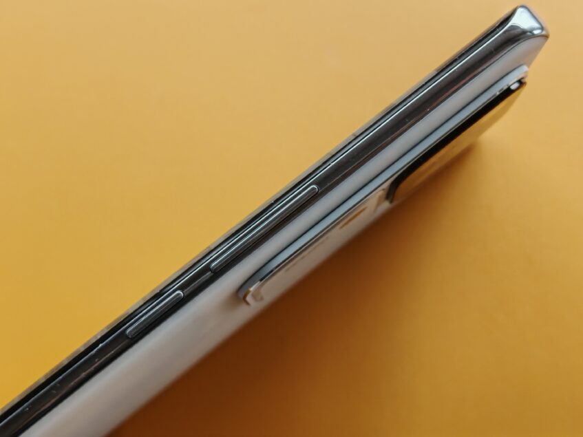 Vivo V30 Pro Review: A Midranger With Flagship Tendencies 6