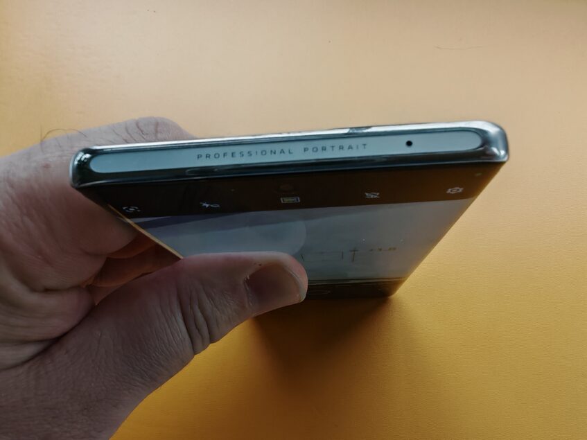 Vivo V30 Pro Review: A Midranger With Flagship Tendencies 8