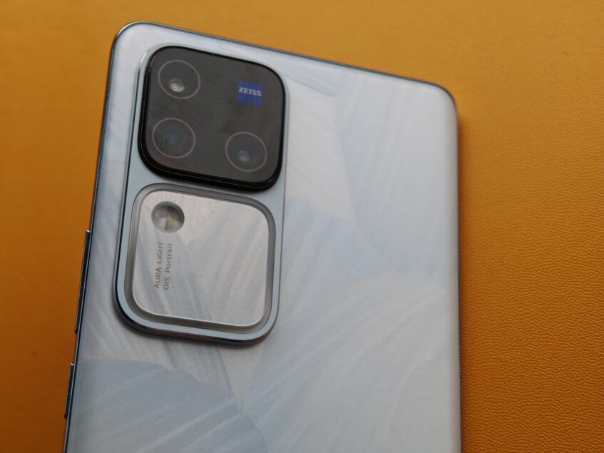 Vivo V30 Pro Review: A Midranger With Flagship Tendencies 9