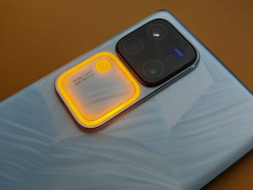 We spent some time with Vivo's rather unique-looking V30 Pro that packs power, camera chops, speedy charging, for an affordable price. 