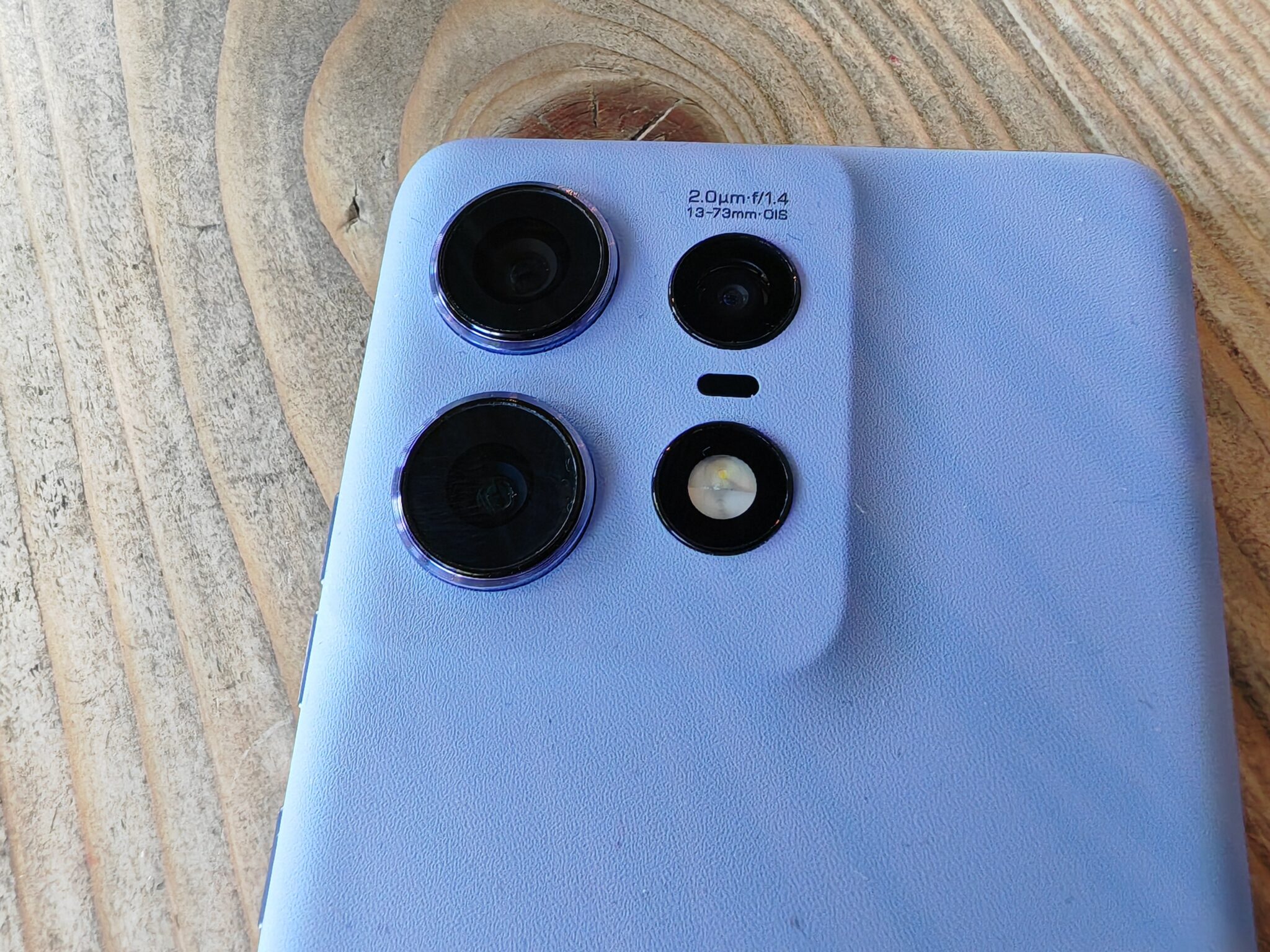 Motorola Edge 50 Pro Review: Looks Good, Snaps Even Better 11