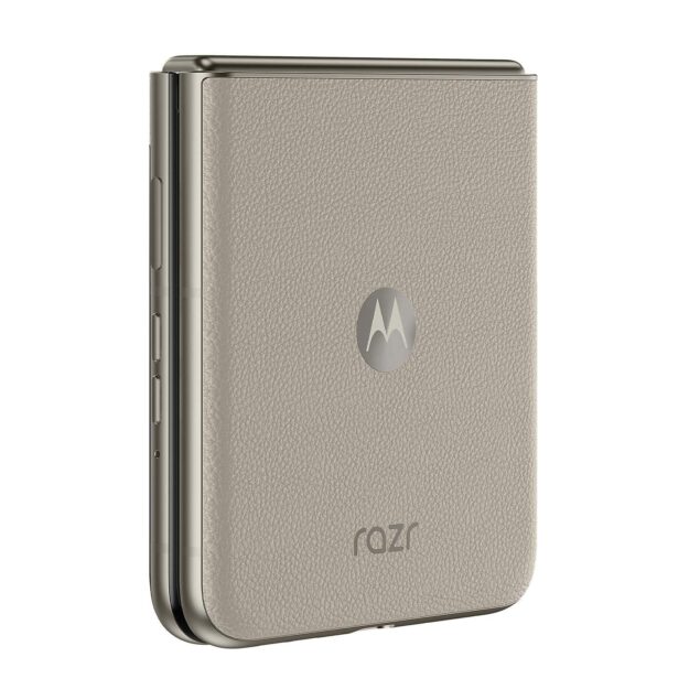 The Regular Motorola Razr 50 Has Leaked With Specs And Images 8