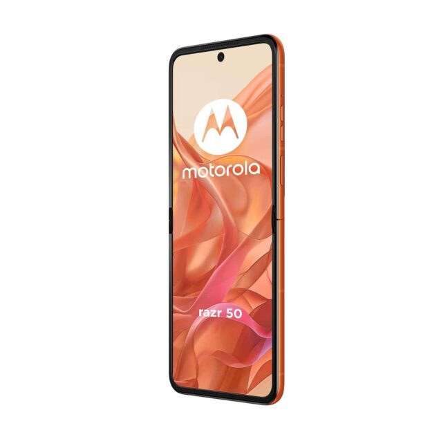 The Regular Motorola Razr 50 Has Leaked With Specs And Images 15
