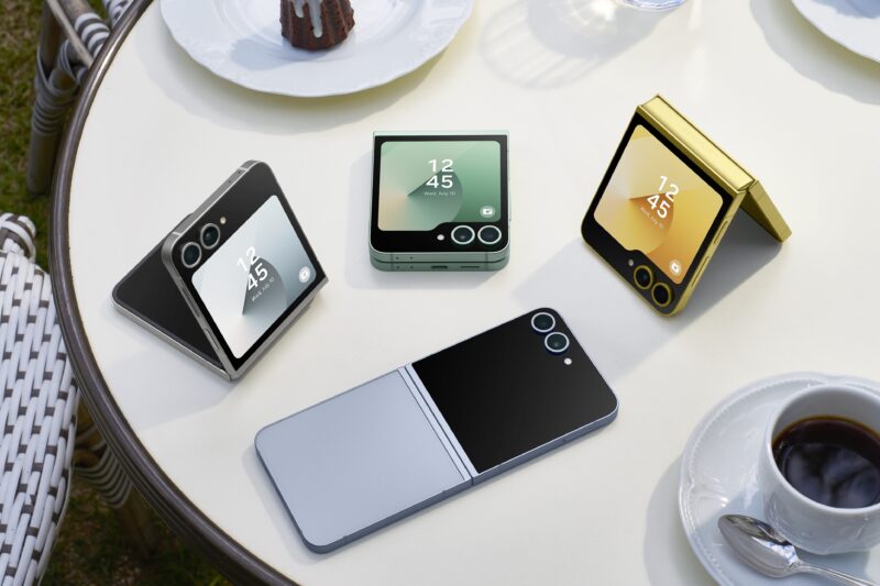 Best Cases For The Galaxy Z Flip 6 In 2024 4