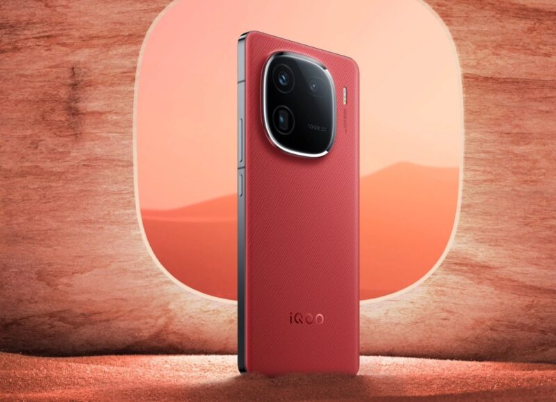 iQOO 12 in desert red color