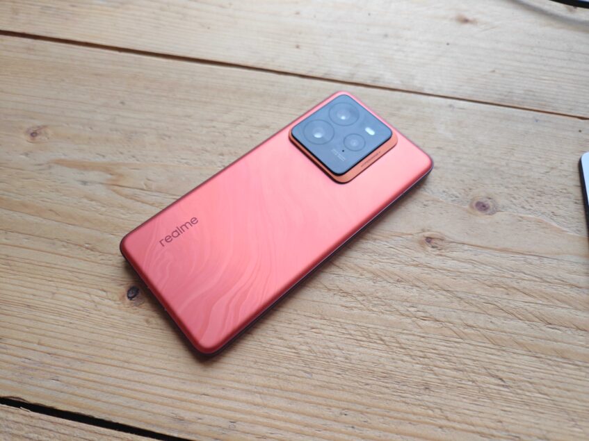 Realme GT 7 Pro Arrives With Massive Battery, Snapdragon 8 Elite 13