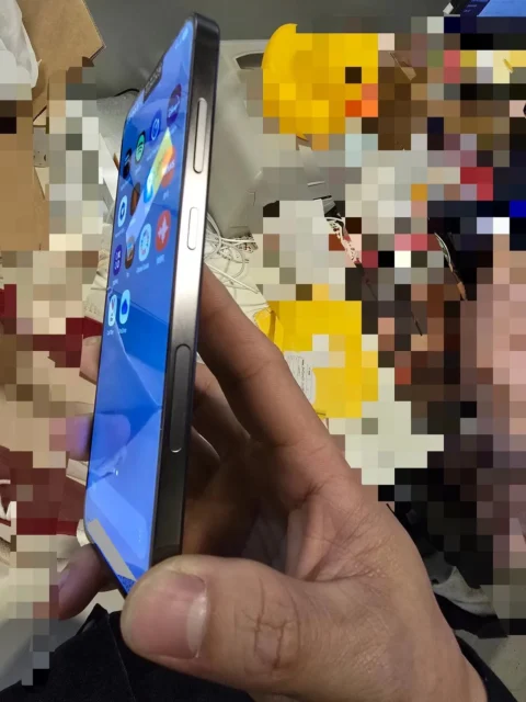 Here's Our First Real-World Look At The Samsung Galaxy S25+ 5