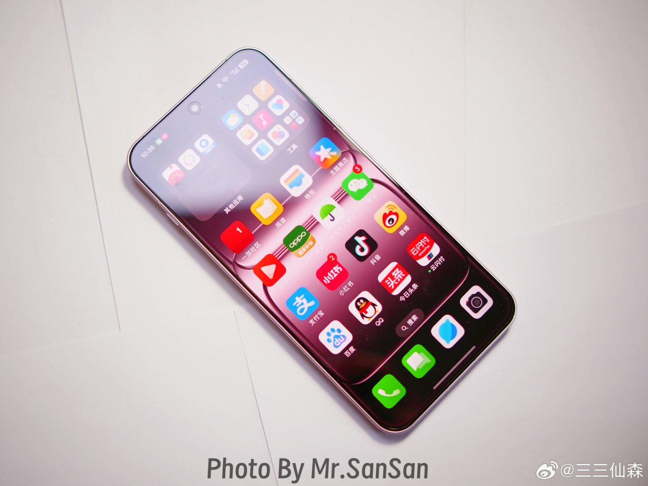 The OnePlus 13T's Design Might Have Gotten a Little Pixel Inspo 7