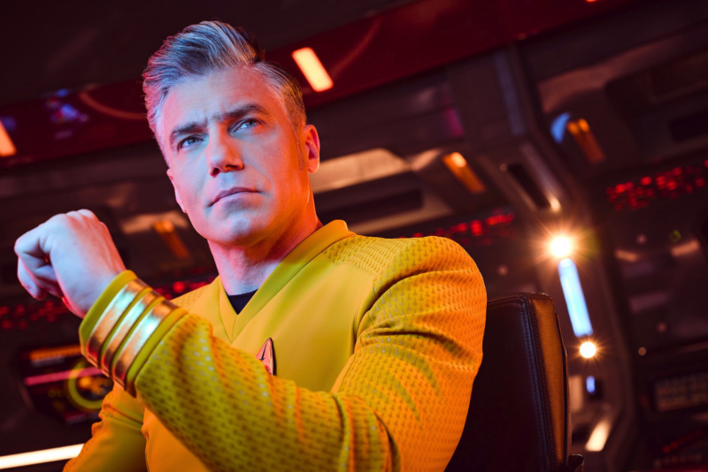 Star Trek’s top-rated sci-fi series (98%) is officially getting a new season 3