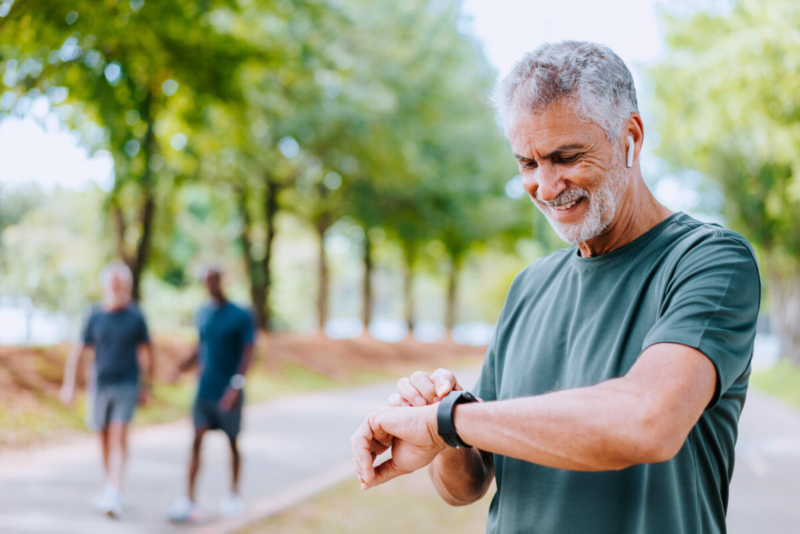 This new smart bracelet claims to reveal your body’s real age 3