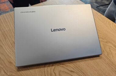 Google’s First Android Laptop Leaks With OLED, 120Hz and a Gemini Key 10