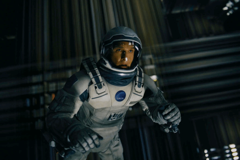 Neither Interstellar nor The Martian, this space movie is surprisingly more realistic 4